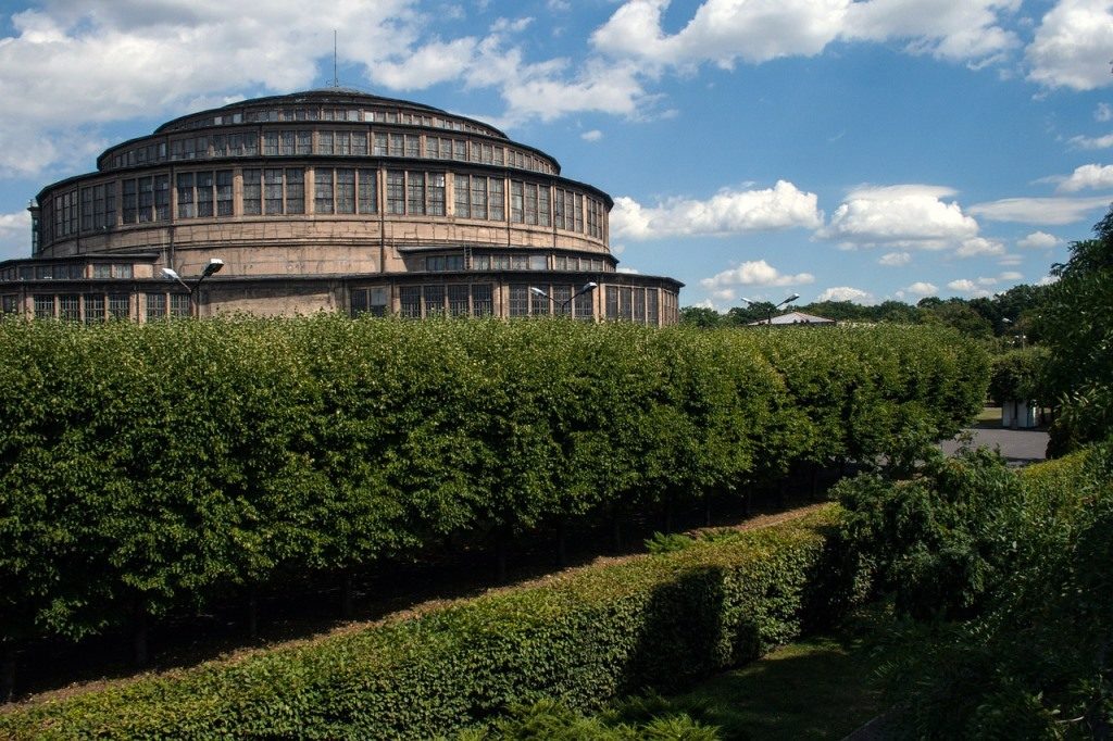 Hala Stulecia wycieczka